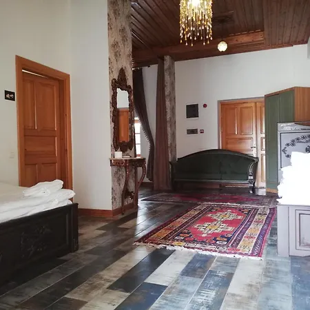 Hotel Woo Town 3*