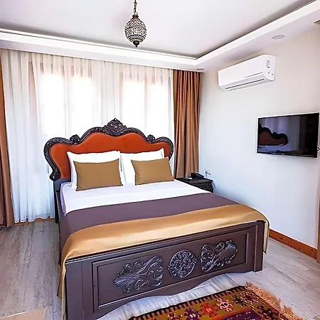 Hotel Woo Town 3*