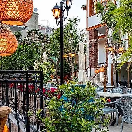 Hotel Woo Town 3*