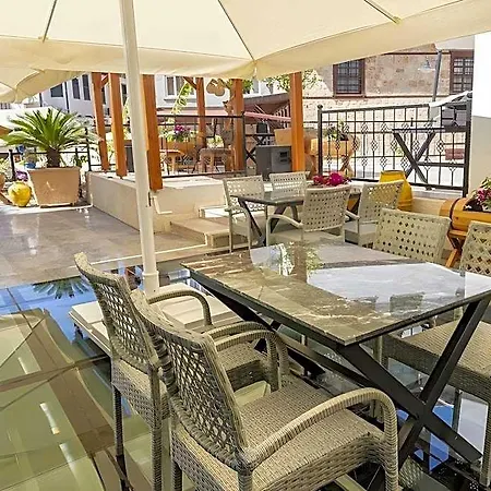 Hotel Woo Town Antalya