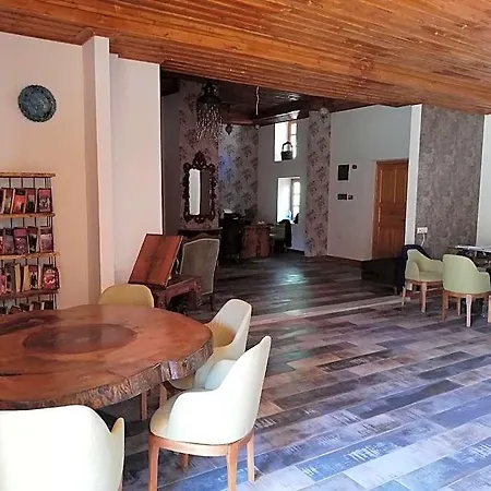 Hotel Woo Town 3*