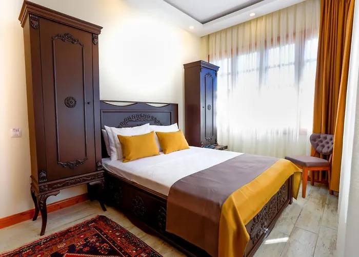 Woo Town Hotel 3*