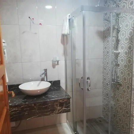 Отель Woo Town 3*