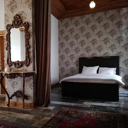 Hotel Woo Town 3*